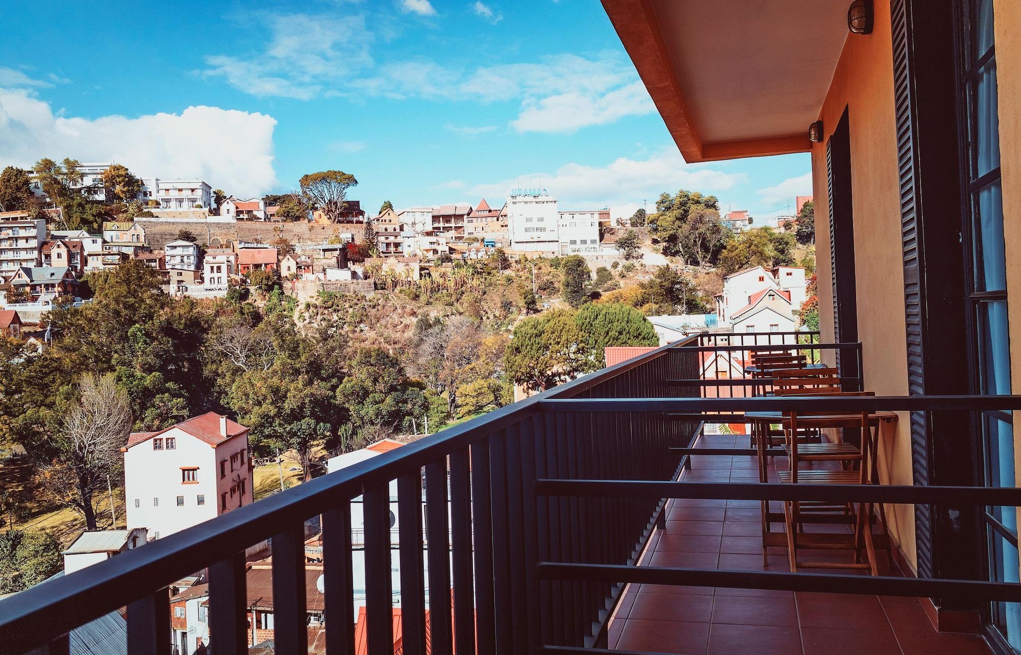 Grand Hotel Urban Antananarywa Zewnętrze zdjęcie